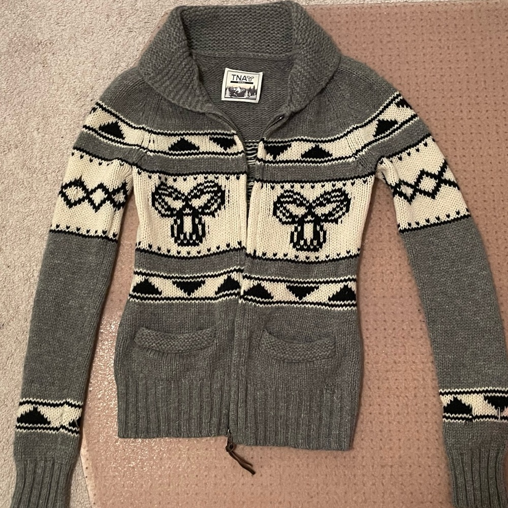 TNA lambswool zip up